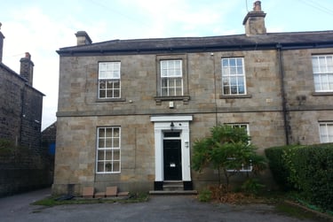 2 bed flat, Collegiate Crescent, Broomhall, Sheffield, S102BA - Image 1