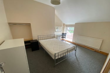 6 bed house, Bryn Y Mor Crescent, Brynmill, Swansea, SA14QH - Image 6