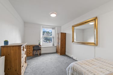 3 bed flat, Notte Street, The Hoe, Plymouth, PL12AG - Image 5