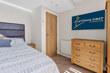 3 bed flat, North Road East, City Centre, Plymouth, PL46AL - Image 6