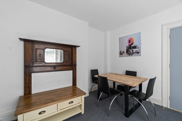 3 bed flat, Woodland Terrace, Greenbank, Plymouth, PL48NL - Image 5