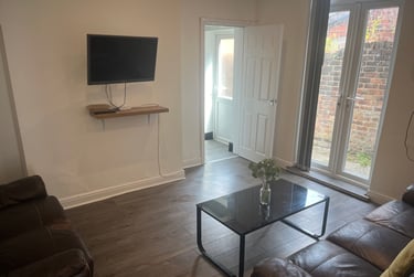 5 bed house, Kenmare rd, Smithdown Road, Liverpool, L153HJ - Image 1