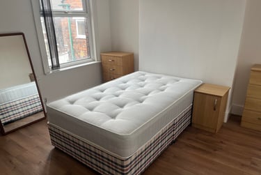 6 bed house, Russel, Smithdown road, Liverpool, L181DY - Image 2