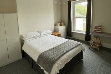 7 bed house, Carlton Terrace, Lipson, Plymouth, PL48PR - Image 12