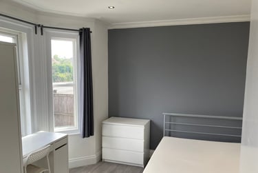 6 bed house, Boundary road, Near university, Bournemouth, BH104HJ - Image 6