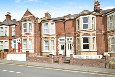 5 bed house, Pinhoe Road, Mount Pleasant, Exeter, EX47HL - Image 1