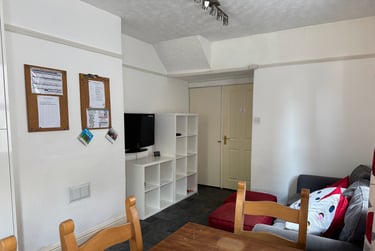 5 bed house, Pinhoe Road, Mount Pleasant, Exeter, EX47HL - Image 4