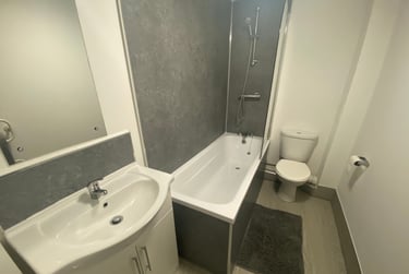 4 bed flat, Gildart Street, City centre, Liverpool, L38ET - Image 8