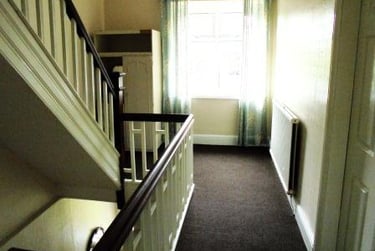 8 bed house, Mauldeth Road, Fallowfield, Manchester, M204WD - Image 3