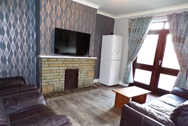 5 bed house, Talbot Road, Fallowfield, Manchester, M146TU - Image 1