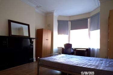 8 bed house, Booth Avenue, Fallowfield, Manchester, M146RB - Image 5