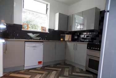 7 bed house, Goulden Road, West Didsbury, Manchester, M204ZF - Image 2