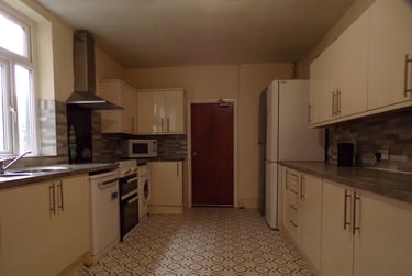 1 bed house, Talbot Road, Fallowfield, Manchester, M146TA - Image 1