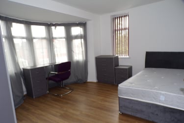 8 bed house, School Grove, Withington, Manchester, M204RY - Image 4