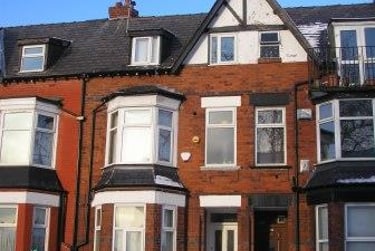 9 bed house, Mauldeth Road, Fallowfield, Manchester, M204NF - Image 2
