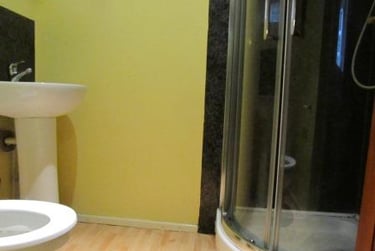 9 bed house, Mauldeth Road, Fallowfield, Manchester, M204NF - Image 7