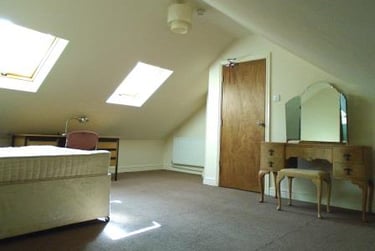 6 bed house, Derby Road, Fallowfield, Manchester, M146US - Image 9