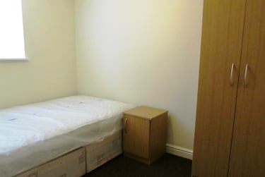2 bed flat, Mauldeth Road, Fallowfield, Manchester, M146SP - Image 6