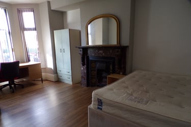 9 bed house, Mauldeth Road, Fallowfield, Manchester, M204NF - Image 10