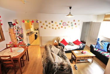 6 bed house, Balmoral Road, Fallowfield, Manchester, M146WG - Image 1