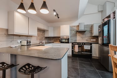7 bed house, Balmoral Road, Fallowfield, Manchester, M146WG - Image 2