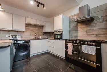 7 bed house, Balmoral Road, Fallowfield, Manchester, M146WG - Image 3