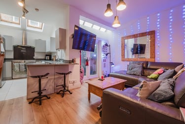6 bed house, Ladybarn Road, Fallowfield, Manchester, M146WQ - Image 1
