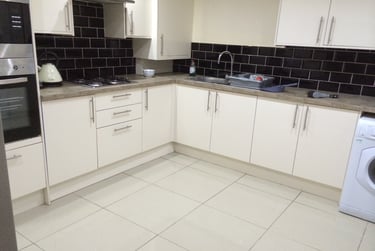 6 bed house, Milverton Road, Victoria Park, Manchester, M145PJ - Image 3