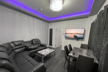 6 bed house, Belgrave Avenue, Longsight, Manchester, M145DL - Image 1