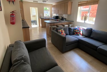 8 bed house, Monson Avenue, City Centre, Cheltenham, GL504EN - Image 6