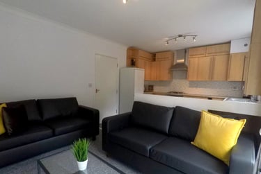 6 bed house, Pillowell Drive, City Centre, Gloucester, GL13LZ - Image 7