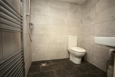 4 bed house, Fairview Street, City Centre, Cheltenham, GL522JJ - Image 9