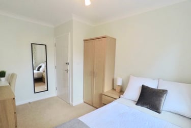 6 bed house, Pillowell Drive, City Centre, Gloucester, GL13LZ - Image 9