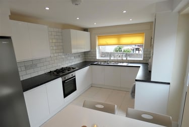 6 bed house, Brynmill Avenue, Brynmill, Swansea, SA20BT - Image 5