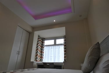 6 bed house, Brynmill Avenue, Brynmill, Swansea, SA20BT - Image 9