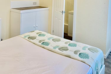 6 bed house, Rhyddings park road, Brynmill, Swansea, SA20AQ - Image 6