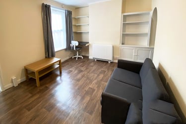 1 bed house, Portswood Road, Portswood, Southampton, SO172LE - Image 1