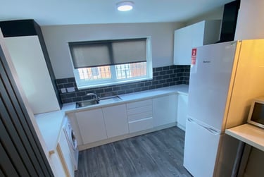 3 bed flat, Oxheys Court Oxheys Street, Plungington, Preston, PR17PS - Image 1