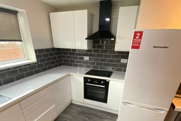 3 bed flat, Oxheys Court Oxheys Street, Plungington, Preston, PR17PS - Image 4