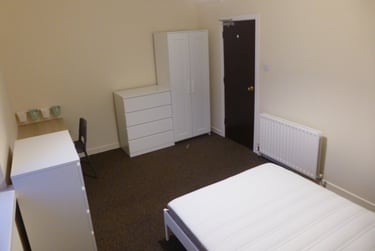 5 bed house, Oxford Street, City Centre, Swansea, SA13JA - Image 9