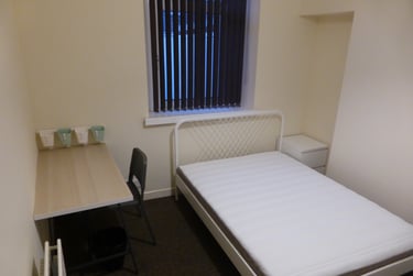 5 bed house, Oxford Street, City Centre, Swansea, SA13JA - Image 12