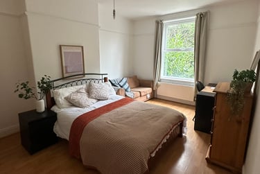 7 bed house, Amherst Road, Fallowfield, Manchester, M204NS - Image 1