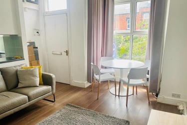 5 bed house, St. Anns Mount, Burley, Leeds, LS42PH - Image 10
