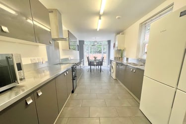 6 bed house, St. Georges Road, Ball hill, Coventry, CV12DJ - Image 10