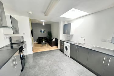 3 bed house, Vecqueray Street, Hillfields, Coventry, CV12HP - Image 1