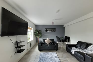 4 bed flat, Willowbank Mews, Hillfields, Coventry, CV12BN - Image 1