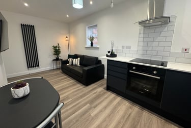 2 bed flat, Lower Ford Street, Hillfields, Coventry, CV15PS - Image 3
