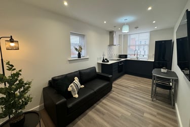 2 bed flat, Lower Ford Street, Hillfields, Coventry, CV15PS - Image 5