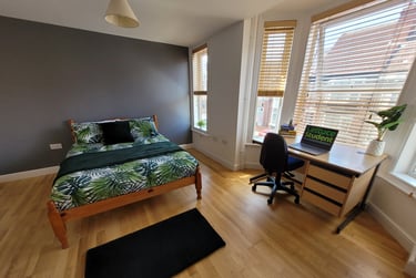 6 bed house, St. Georges Road, Ball hill, Coventry, CV12DJ - Image 1