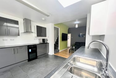 3 bed house, Vecqueray Street, Hillfields, Coventry, CV12HP - Image 2